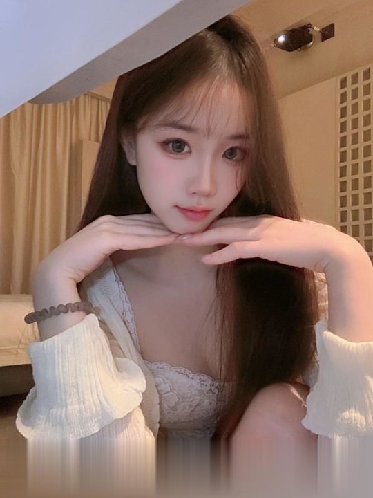 小桃子妹妹.