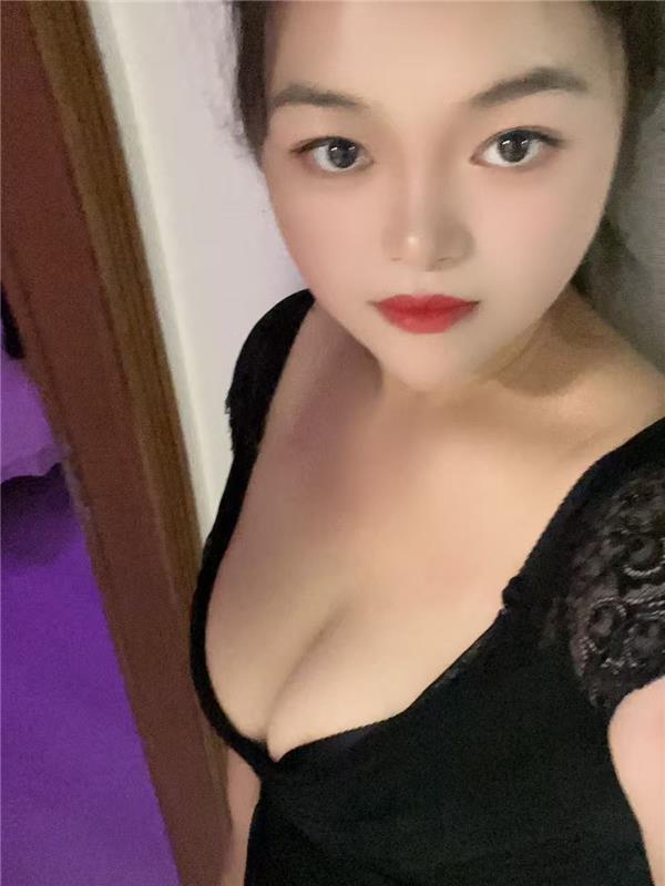 90后中项新人少妇