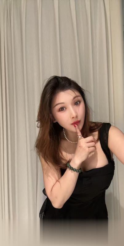 可外出的美容院老板娘