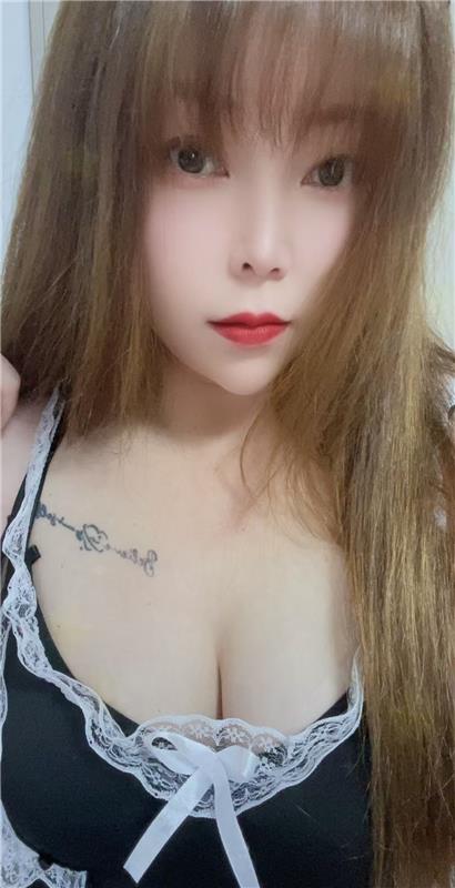 蜂腰翘臀炮架御姐