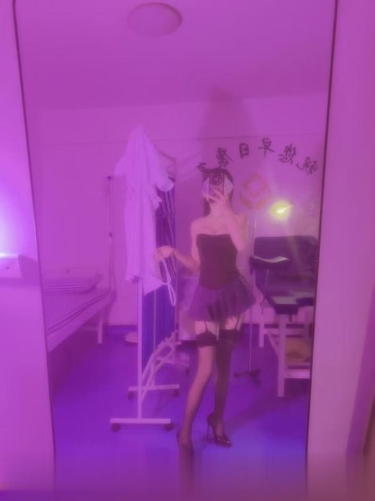 服务系有水床小姐姐