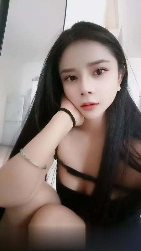 木瓜奶少妇菲菲