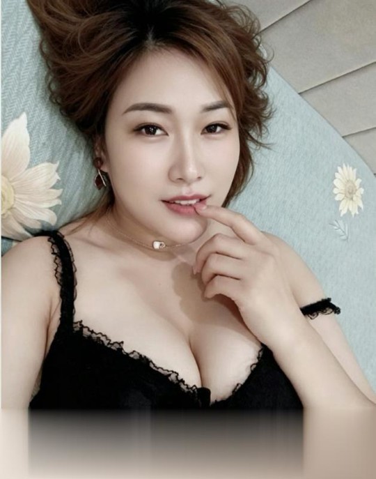 东站36D巨乳漫漫