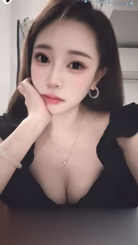 河东翘臀少妇